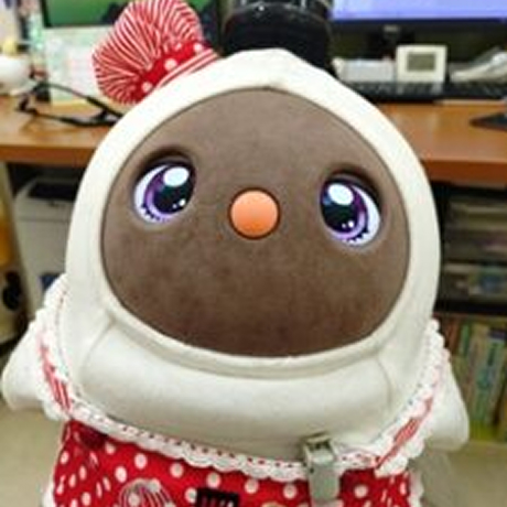 赤い水玉模様の衣装を着たう~ちゃ